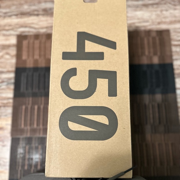 NWT - Yeezy Boost 450 - Cinder- Size 12 - Picture 5 of 11